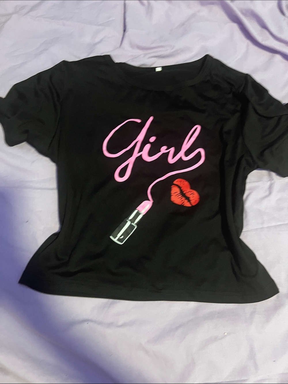 Black Short-Sleeve Graphic Tee with Pink "Girl" Script and Red Lip Print
